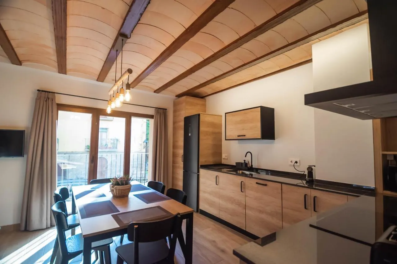 Cal Negret Rural Apartments Alos de Balaguer