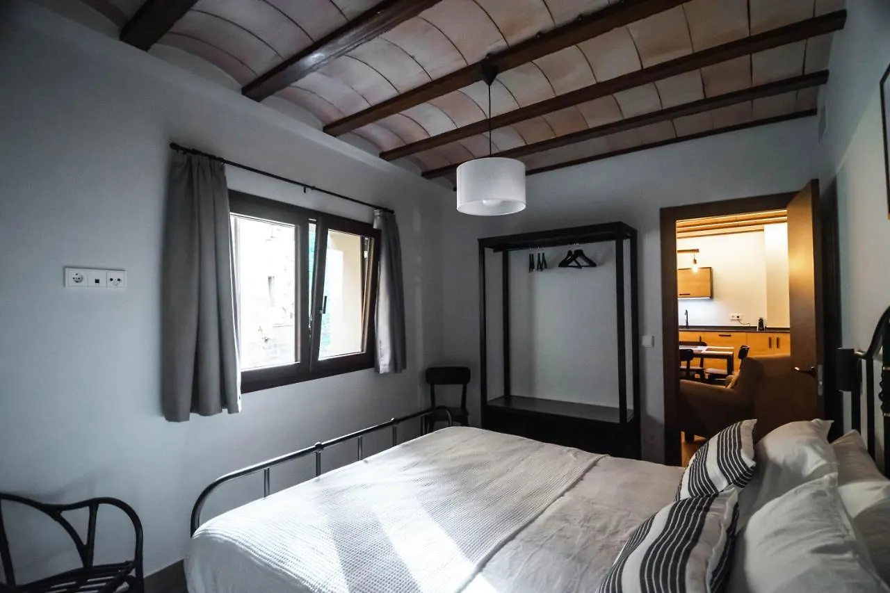Cal Negret Rural Apartments Alos de Balaguer