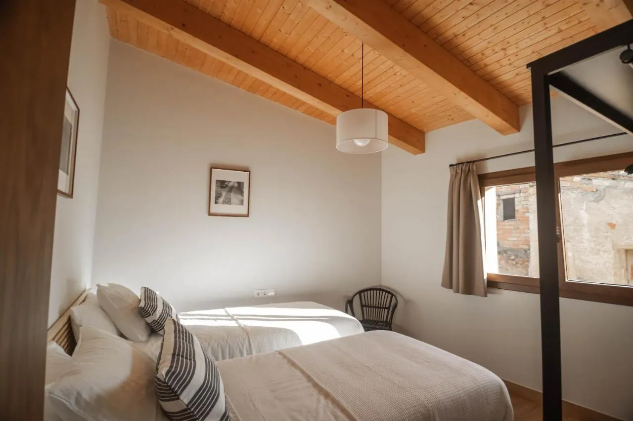 Cal Negret Rural Apartments Alos de Balaguer